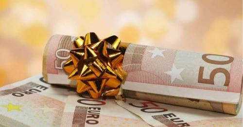 Δώρο Χριστουγέννων: Πότε καταβάλλεται και πώς υπολογίζεται