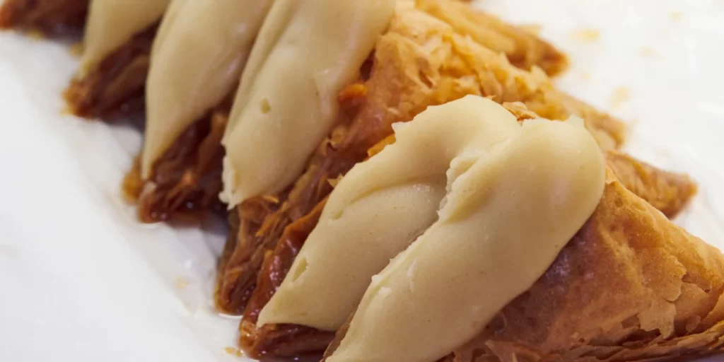 Αυτό το ελληνικό γλυκό αναδείχθηκε δεύτερο καλύτερο στον κόσμο -Τρία ελληνικά στη δεκάδα, ξεπέρασαν και το κρουασάν