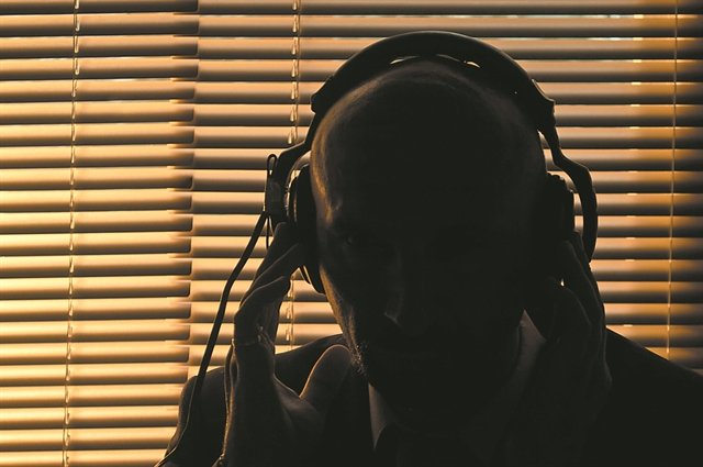 «Καμπανάκι» Σφακιανάκη για Viber και WhatsApp: «Δεν είναι ασφαλείς όπως νομίζαμε»