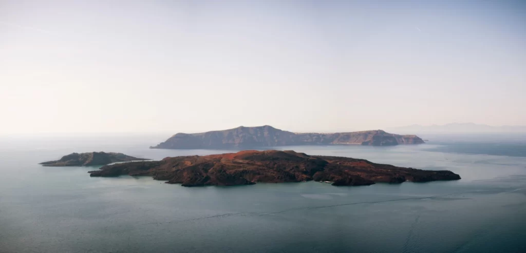 Άγνωστη γιγάντια υποθαλάσσια ηφαιστειακή έκρηξη αποκαλύφθηκε στη Σαντορίνη
