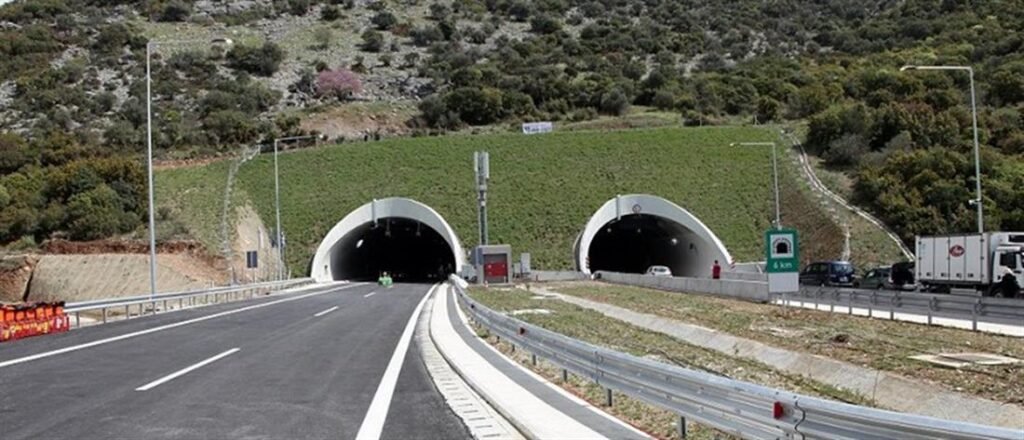 Θανατηφόρο τροχαίο σε σήραγγα της Εγνατίας Οδού