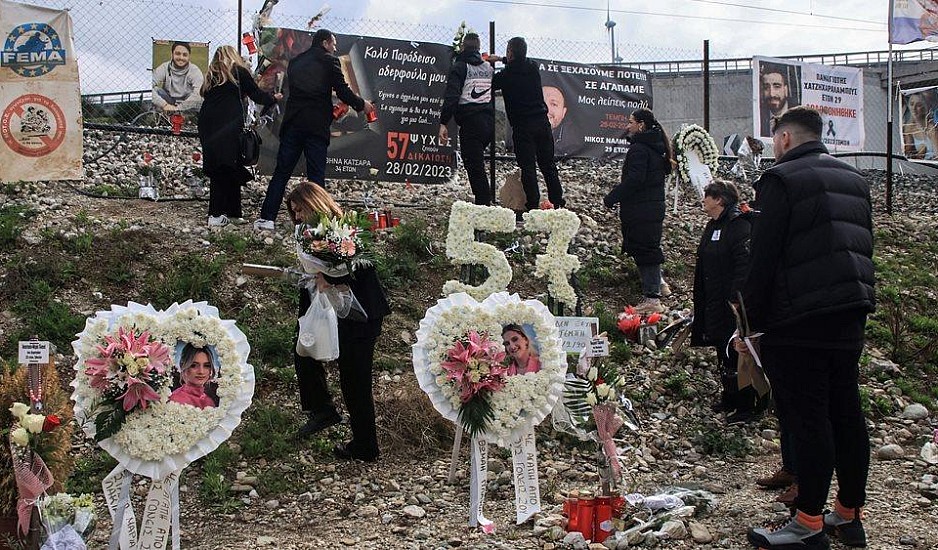 Reuters για Τέμπη: Ελάχιστα έχουν γίνει για την ασφάλεια των τρένων στην Ελλάδα