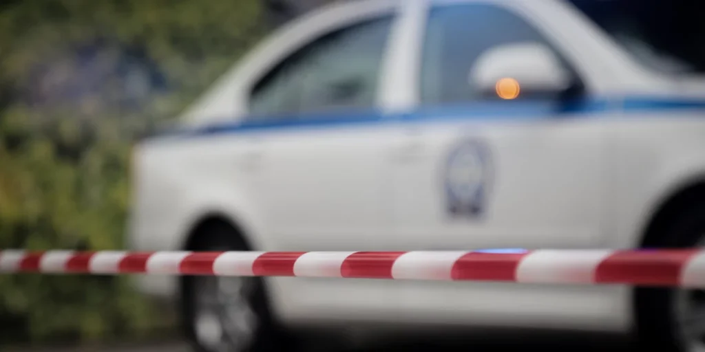 Θρίλερ στα Εξάρχεια: Υδραυλικός κάλεσε την αστυνομία για νεκρό βρέφος στην αποχέτευση