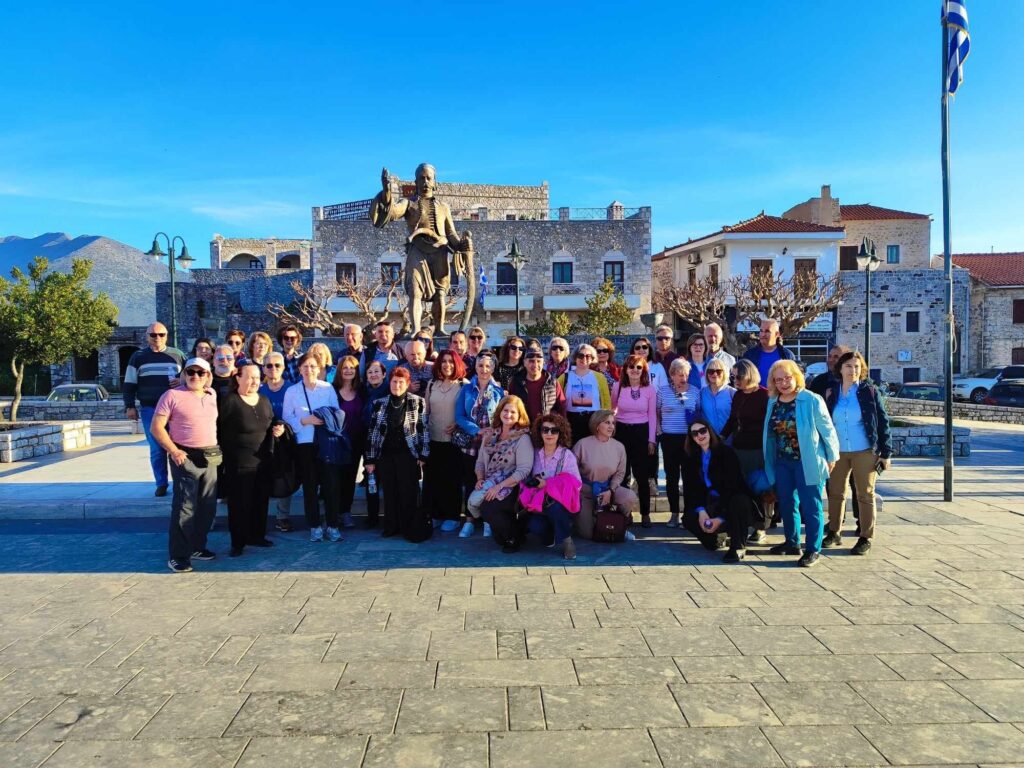 Ο “Αθανάσιος Χριστόπουλος” στην “Γη της ελιάς”