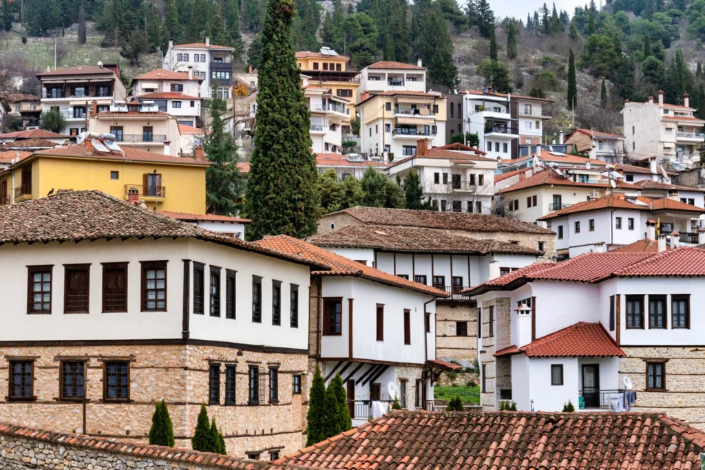 Καστοριά: Η φθήνια «τρώει» τον παρά…