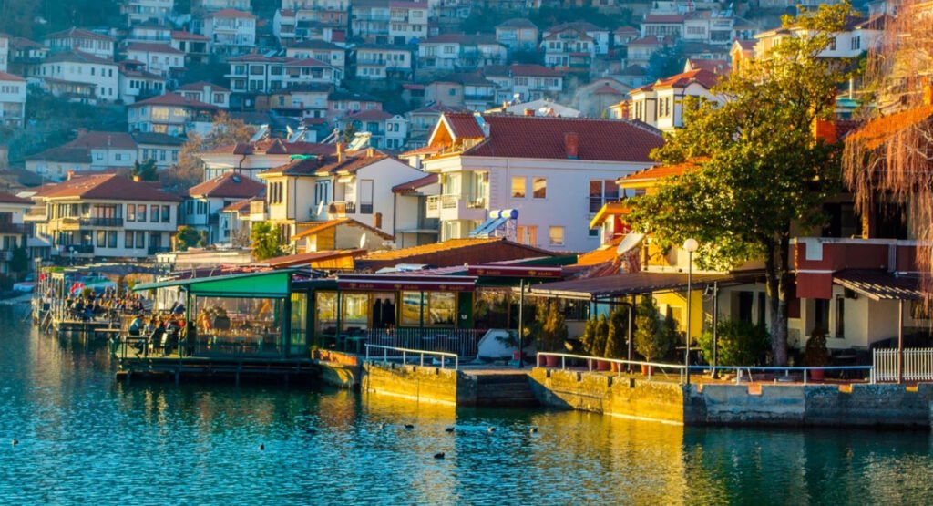 Το σωματείο συνταξιούχων ΟΑΕΕ (πρώην ΤΕΒΕ),  διοργανώνει διήμερη εκδρομή στην Όχριδα