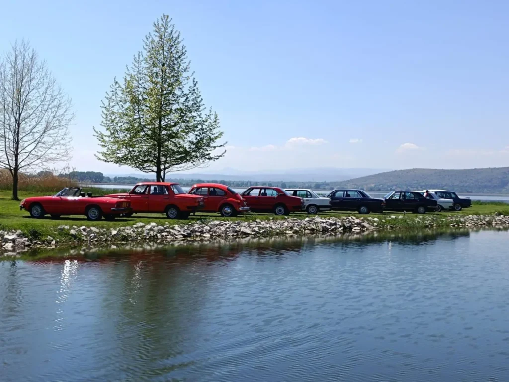 Η Ομάδα Κλασικών Οχημάτων Καστοριάς στο Μαυροχώρι!