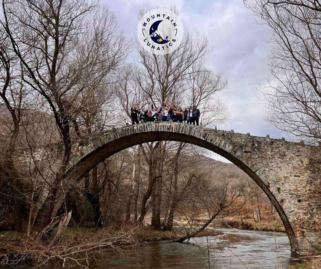 Mountain Lunatics: “Ελάτε να γνωρίσουμε παρέα τις ομορφιές της Καστοριάς!”