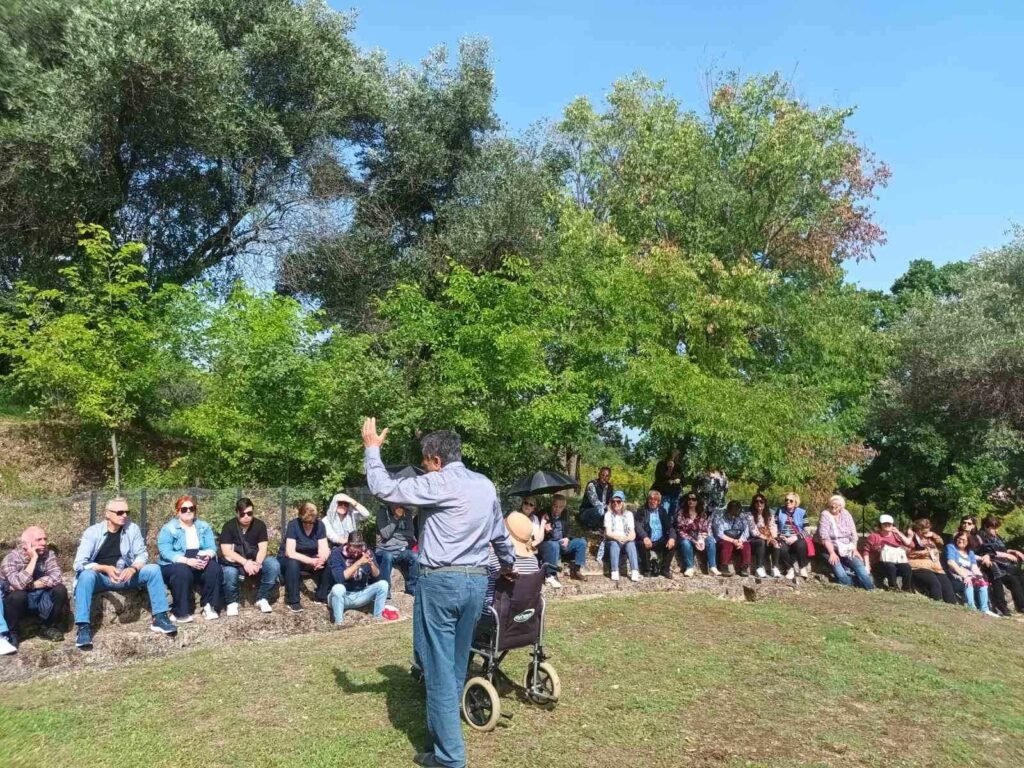 O Βράχος επισκέφθηκε τη Βεργίνα