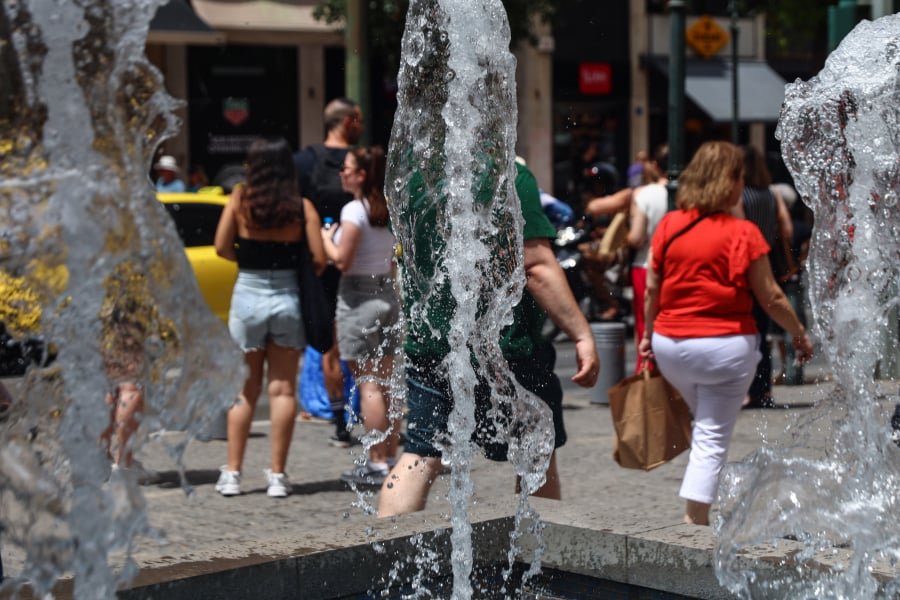 Έκτακτο δελτίο επιδείνωσης καιρού από την ΕΜΥ για τον επικείμενο καύσωνα