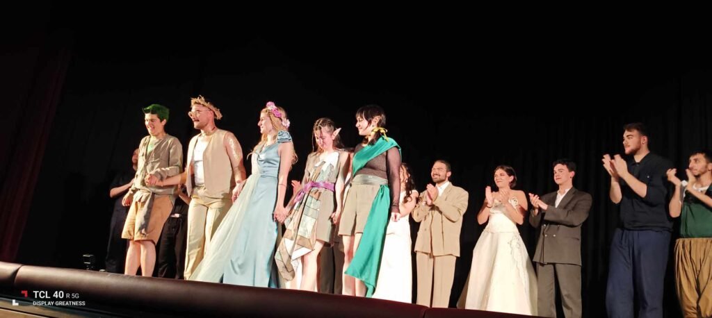 Στην παράσταση “Θέρως” της Θεατρικής Ομάδας Φοιτητών Καστοριάς