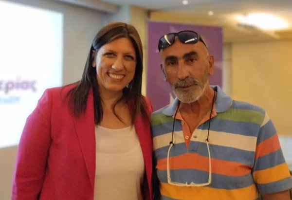 H Ζωή Κωνσταντοπούλου αποχαιρετά τον Παναγιώτη Ουσταμπασίδη