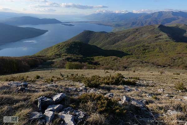 Εθνικό Πάρκο Πρεσπών: Ένας θησαυρός της ελληνικής φύσης απειλείται με 24 ανεμογεννήτριες