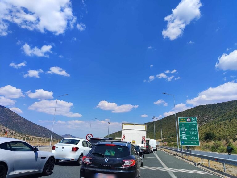 Μεγάλες καθυστερήσεις στα διόδια της Εγνατίας Οδού στη Σιάτιστα