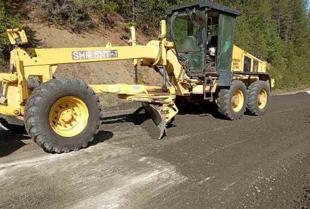 Αποκατάσταση καθιζήσεων και συντήρηση του δρόμου Επταχώρι – Ζούζουλη από την Π.Ε. Καστοριάς.