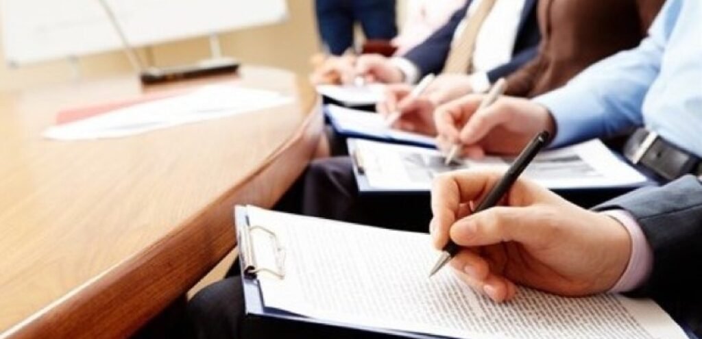 Αιφνιδιασμός: Διακόπτεται το πρόγραμμα απασχόλησης ανέργων άνω των 55 σε δήμους και φορείς του Δημοσίου – ΔΕΙΤΕ την απόφαση της ΔΥΠΑ