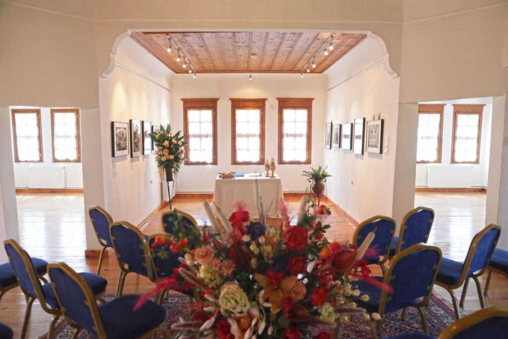 Ο πρώτος γάμος ομοφυλόφιλου  ζευγαριού στην Καστοριά