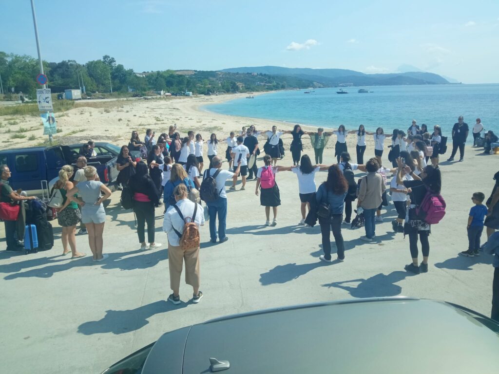 Αθανάσιος Χριστόπουλος: Η πρώτη ημέρα στην Αμμουλιανή (φωτογραφίες )