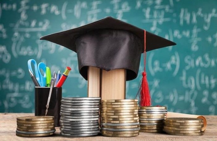 Φοιτητικό επίδομα: Ξεκινούν οι αιτήσεις