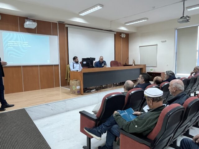 Ελληνική Ομοσπονδία Γούνας : Επιτυχημένες παρουσιάσεις του Furmark για αποκόμματα Γούνας(Φωτογραφίες )