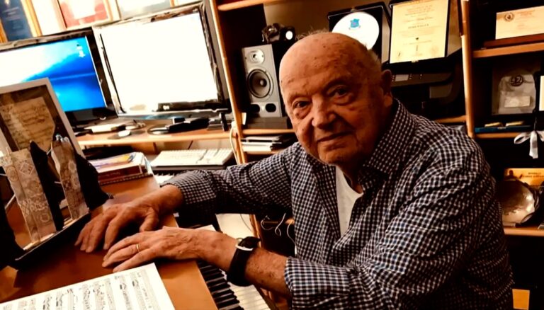 Συγκίνηση για την απώλεια του Μίμη Πλέσσα – Οι μελωδίες που άφησαν εποχή στον κινηματογράφο και το θέατρο