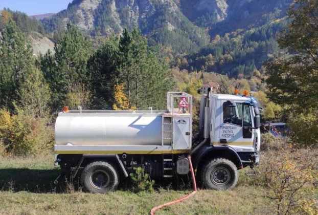 Η υδροφόρα της Π.Ε. Καστοριάς Σάββατο πρωί 26/10/24 στο Πεύκο για Κάλυψη Οικιακών Αναγκών