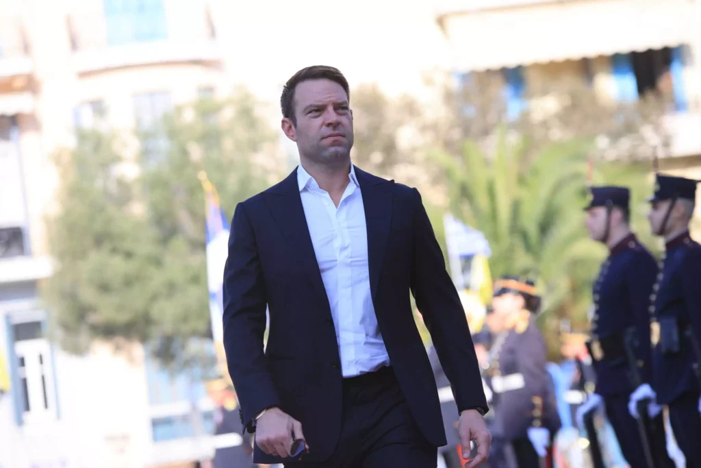 Κασσελάκης: Πρωτόγνωρη επιχείρηση αλλοίωσης του εκλογικού σώματος – Σκληρή απάντηση πηγών του ΣΥΡΙΖΑ