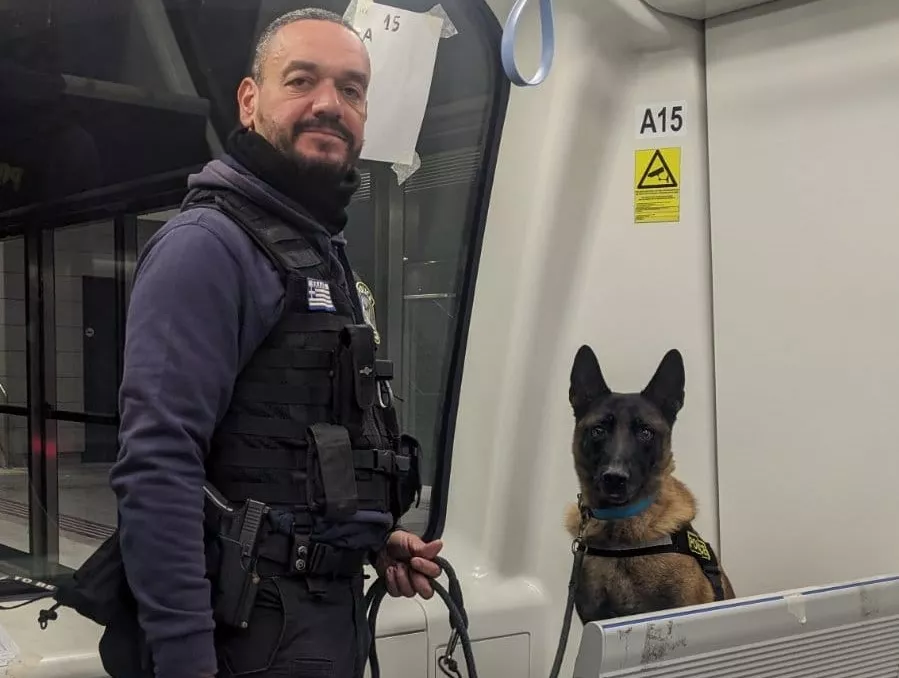 Σκύλος Όσκαρ, ο πρώτος τετράποδος επιβάτης του Μετρό Θεσσαλονίκης