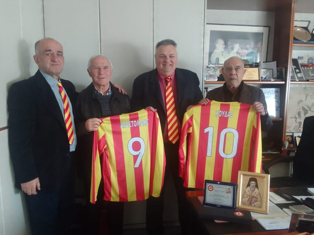 Η οργανωτική επιτροπή  “ΚΑΣΤΟΡΙΑ, 50 Χρόνια μετά..” τίμησε, στην Θεσσαλονίκη, τον Γιώργο Κούδα και τον Κούλη Αποστολίδη