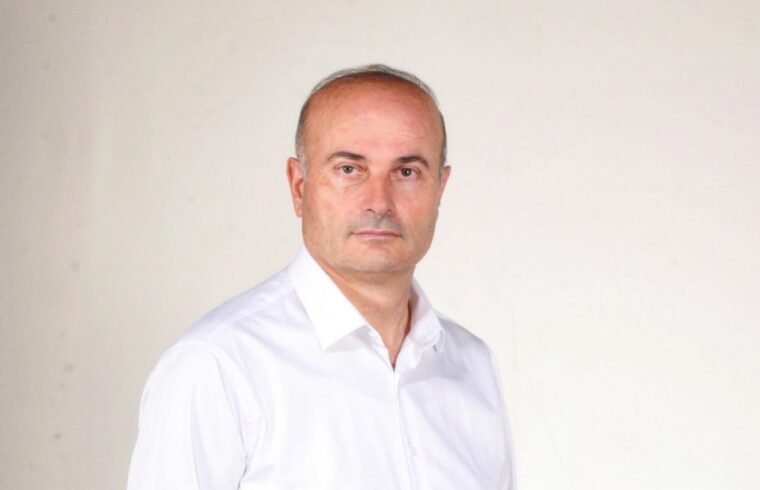 Γρηγόρης Γρηγοριάδης: Κάνουν 5 και μας λένε 85!  Τα ψεύτικα τα λόγια τα μεγάλα ενός Κορεντσίδη που είναι πάντα απών…