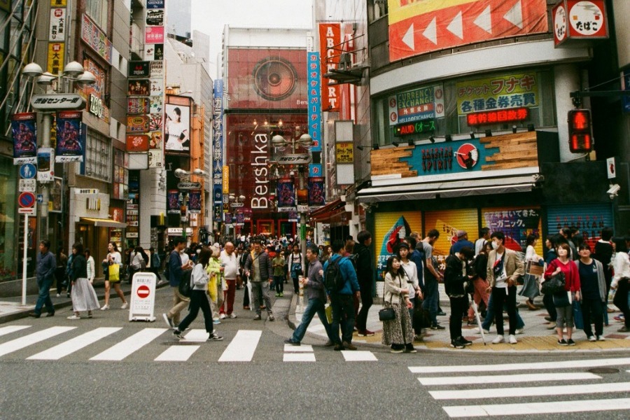 Το Τόκυο εισάγει τη 4ήμερη εργασία, για έναν λόγο που δε φαντάζεστε