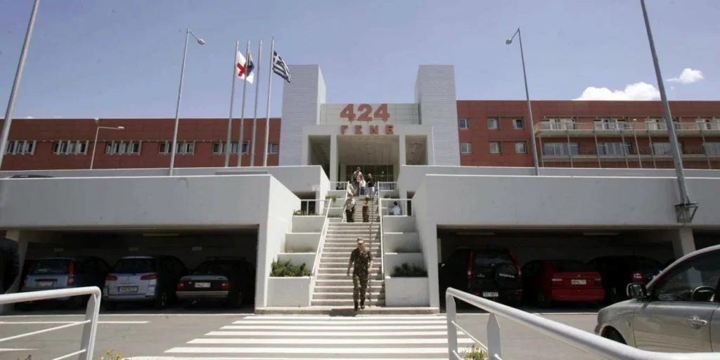 Νέα καταγγελία για το 424: Πέθανε αντισυνταγματάρχης μετά από επέμβαση χολής -«Έφυγε άδικα», λέει η κόρη του