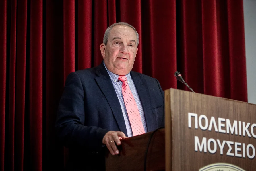 Καραμανλής: Με υποχωρήσεις δεν εξαγοράζεται η ειρήνη, τα «ήρεμα νερά» δεν θα έχουν διάρκεια