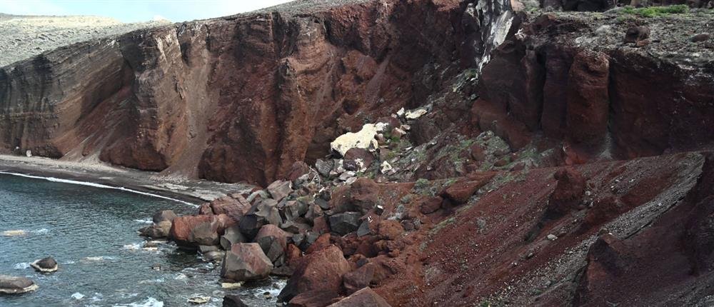 Σεισμοί στη Σαντορίνη: Επιφυλακή και στην Τουρκία