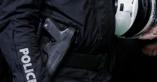 Αστυνομικός Βουλής: Η κατηγορούμενη γυναίκα του γέννησε το 6ο παιδί τους