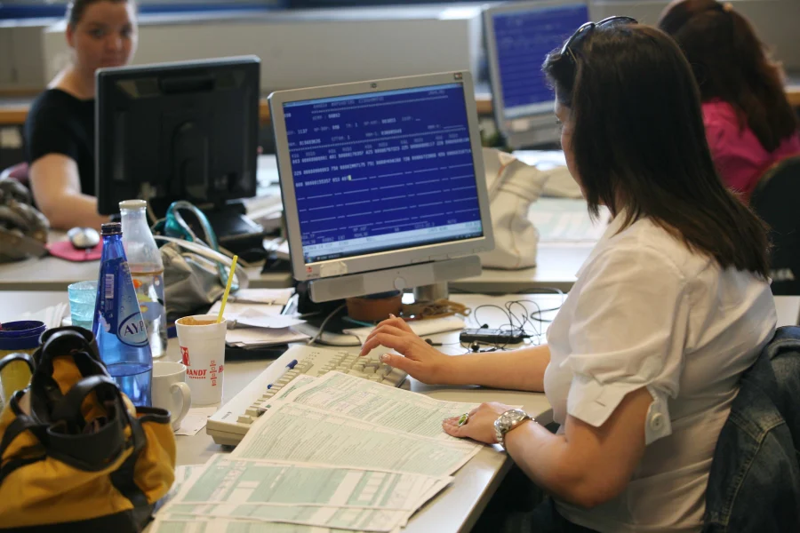 Φορολογικές δηλώσεις 2025: Ποιοι ελεύθεροι επαγγελματίες θα δουν μειώσεις