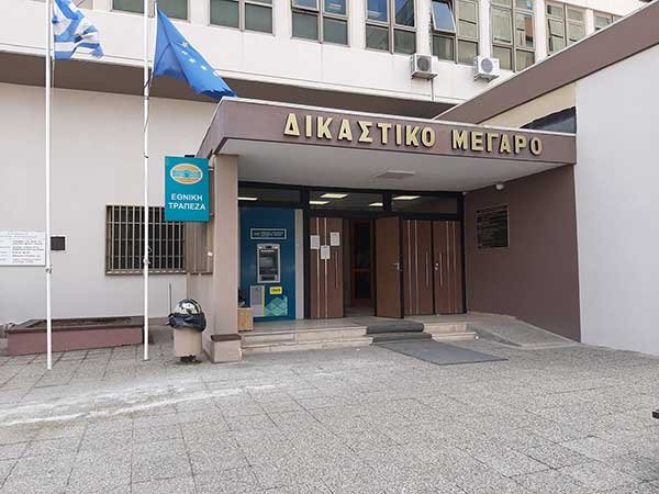 Ένοχοι δυο νεαροί που προκάλεσαν επεισόδια σε πολιτική εκδήλωση του ΚΚΕ στην Κοζάνη