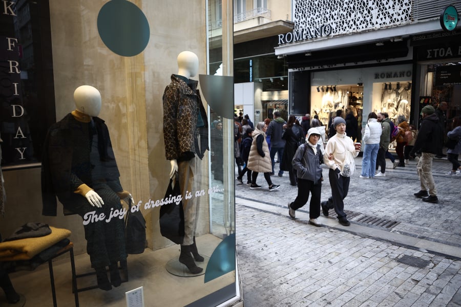 Η τεχνητή νοημοσύνη αλλάζει την εργασία: Τι δείχνει η έρευνα της ΕΚΤ