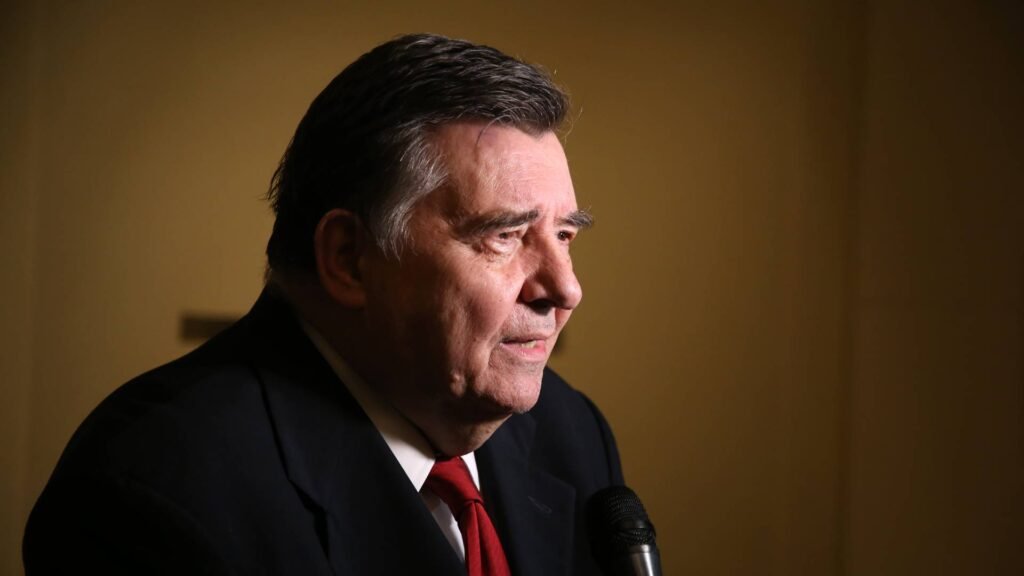 Διεγράφη ο Γιώργος Καρατζαφέρης από τον ΛΑΟΣ