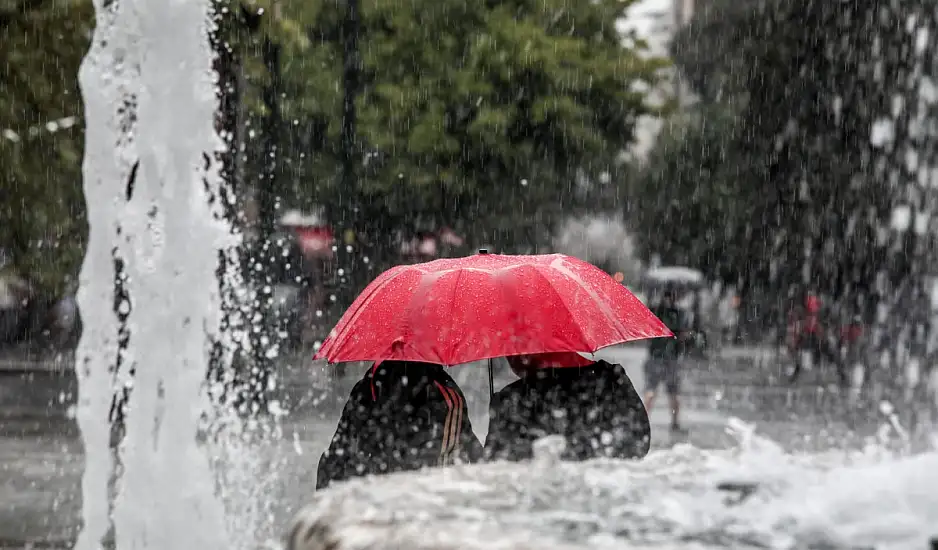 Έκτακτο δελτίο της ΕΜΥ με βροχές και καταιγίδες για τρεις ημέρες