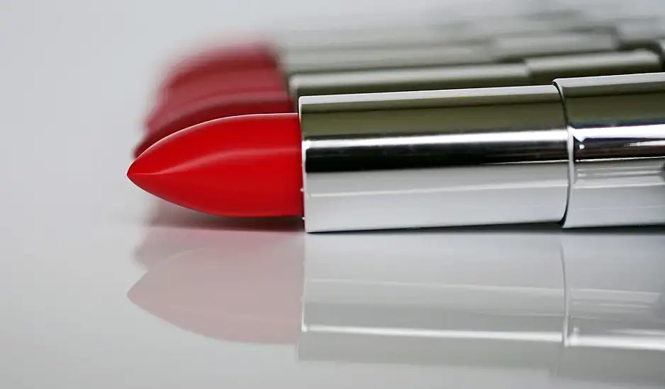 Ποιες είναι οι επικίνδυνες ουσίες των κραγιόν;