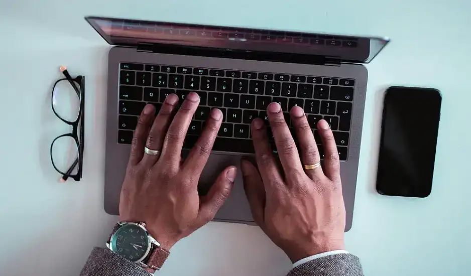 Αναβολή παίρνει το ψηφιακό δελτίο αποστολής