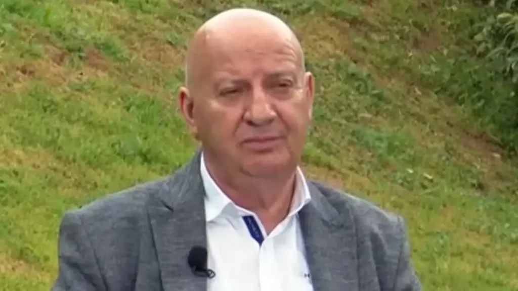 Θανάσης Κατερινόπουλος για το ζεϊμπέκικο που έγινε viral: «Το πρώτο που χόρεψα μετά την απώλεια του γιου μου»