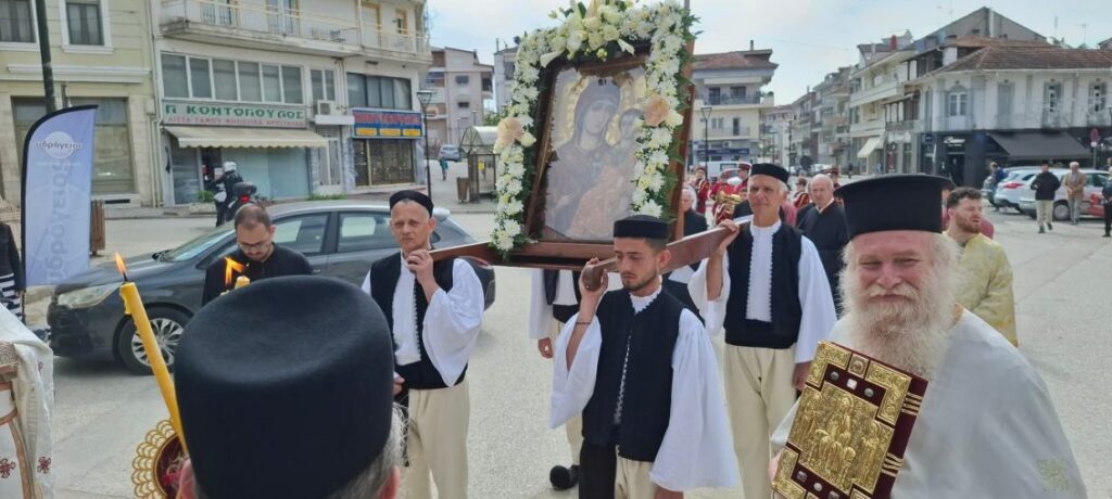 Το Άργος τίμησε την Παναγία την Οδηγήτρια της Γράμμουστας (φωτογραφίες )