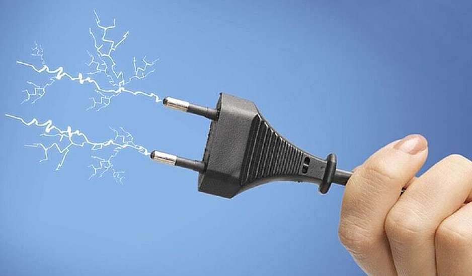 Ρεύμα: Μείωση έως 50% τον Απρίλιο – Τι θα πληρώσουμε