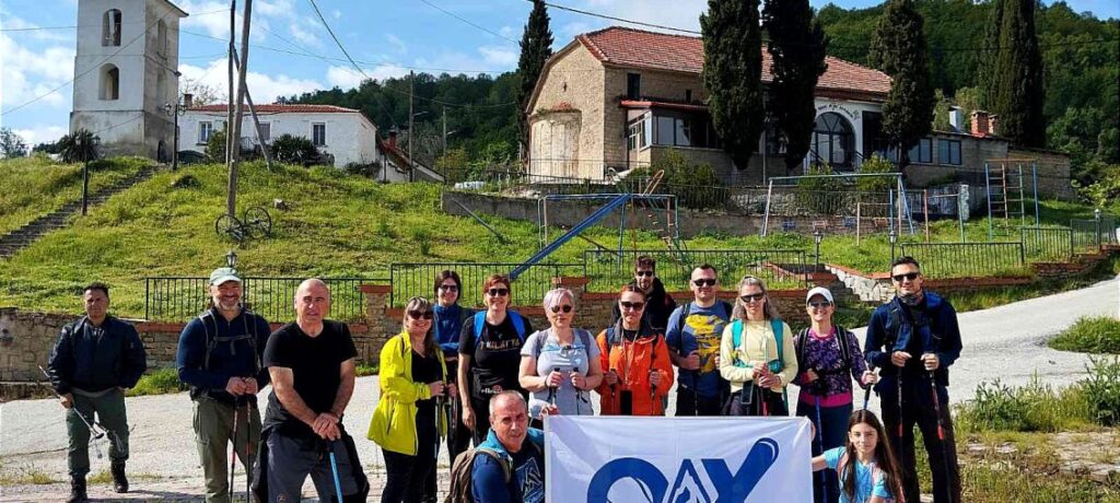 Όμιλος Αντισφαίρισης Χιονοδρομίας Άργους Ορεστικού : Mια υπέροχη πεζοπορία στα Σπήλαια και τους καταρρακτες ! (φωτογραφίες )
