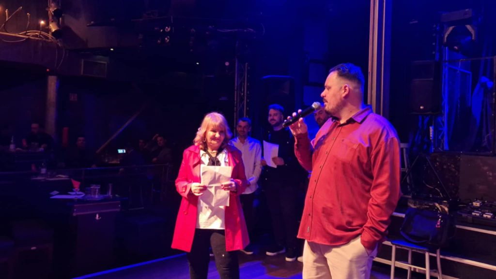 Ο Π.Σ. Πευκοφύτου βράβευσε την δημοσιογράφου Δώρα Κωτσοπούλου