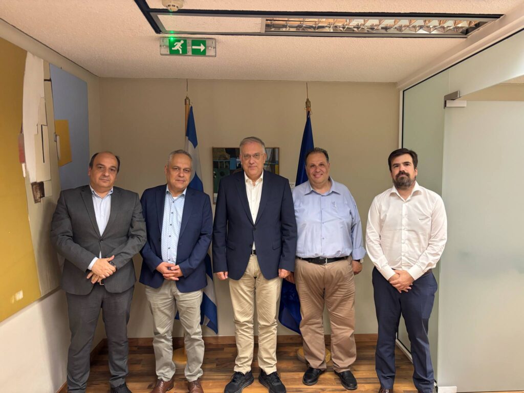 Συνάντηση εκπροσώπων της Ε.Ι.Ε.Τ. με τον Υπουργό Ανάπτυξης κ. Θεοδωρικάκο