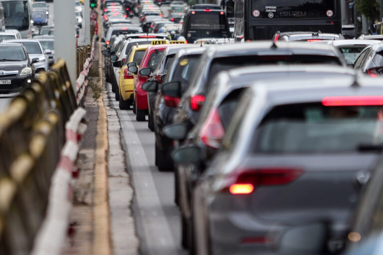 Νέος ΚΟΚ: Η υποτροπή φέρνει βαριές ποινές και τσουχτερά πρόστιμα – Τι αλλάζει με στόχο τη μείωση των τροχαίων ατυχημάτων