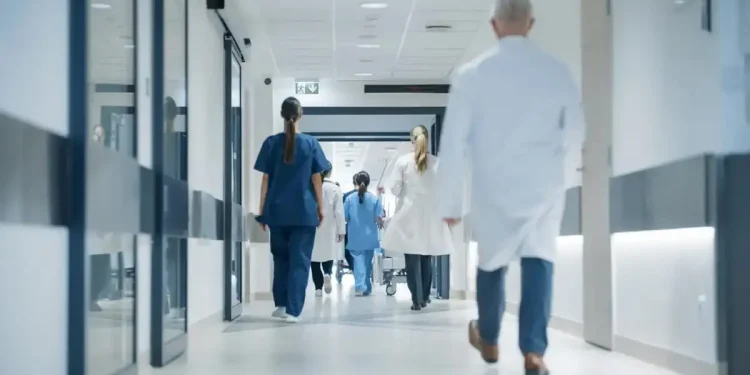 Γεωργιάδης: Από την 1η Ιανουαρίου 2026 στα βαρέα και ανθυγιεινά όλοι οι νοσηλευτές